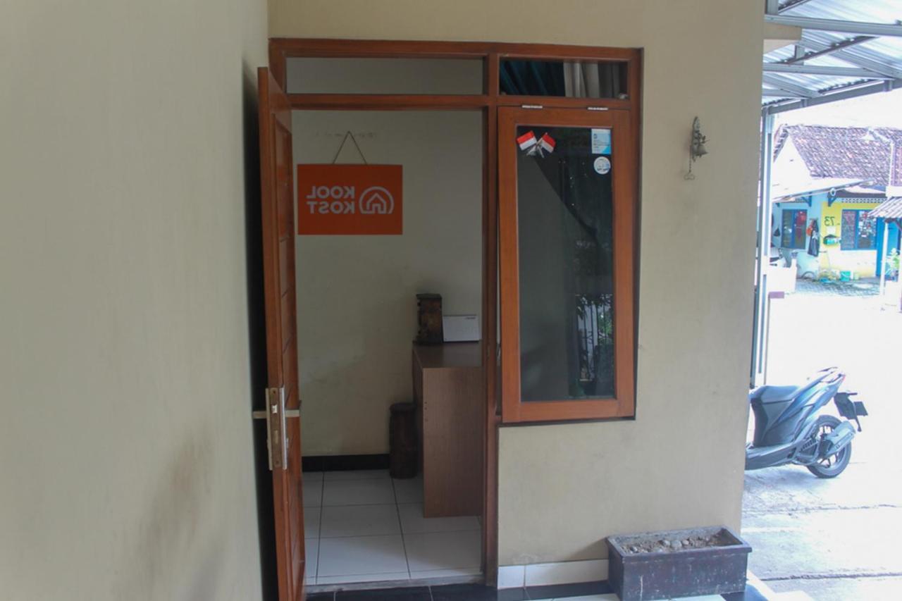 Koolkost Syariah Near Universitas Ahmad Dahlan Kampus 1 Yogyakarta Exterior foto