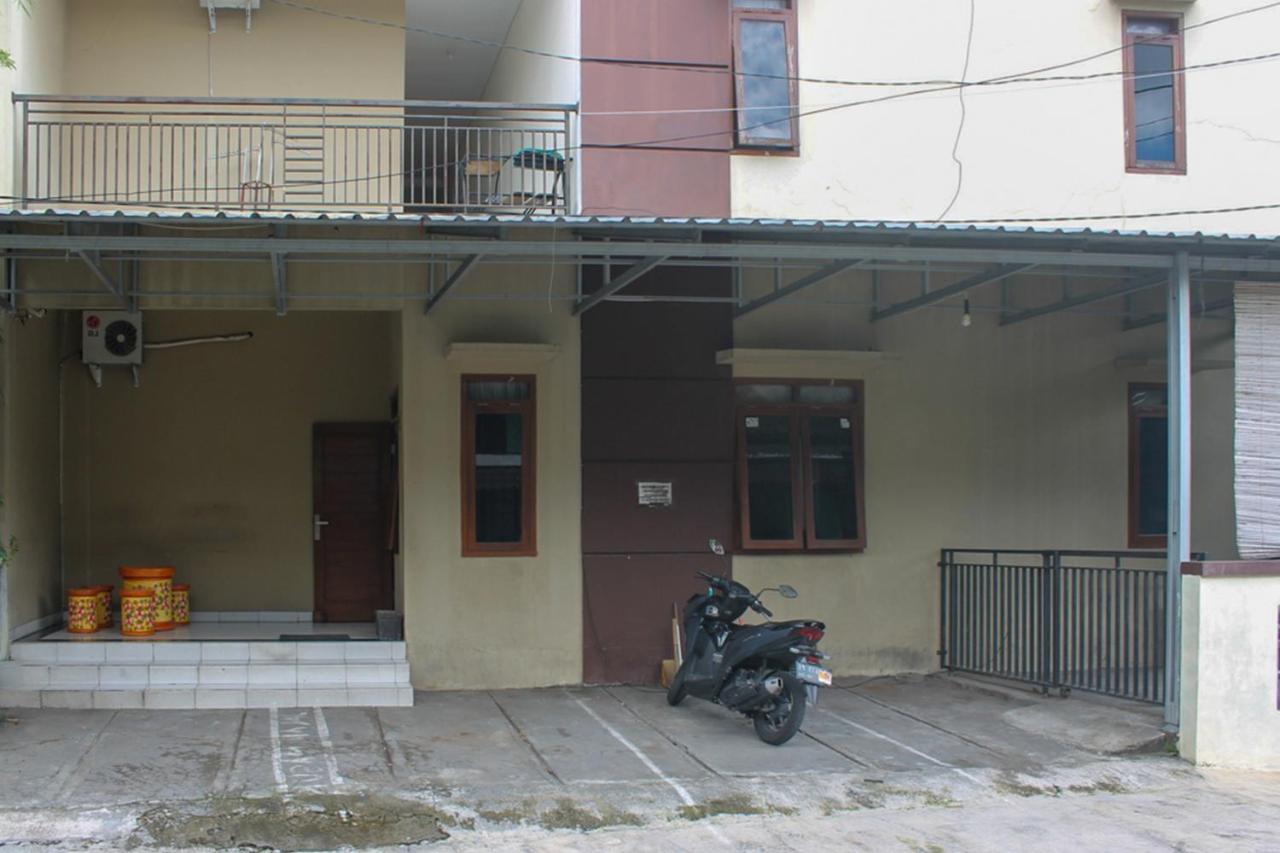 Koolkost Syariah Near Universitas Ahmad Dahlan Kampus 1 Yogyakarta Exterior foto